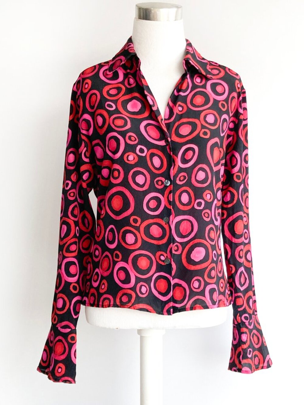 Silk Blouse Bloomingdales x Tahari Mod Print